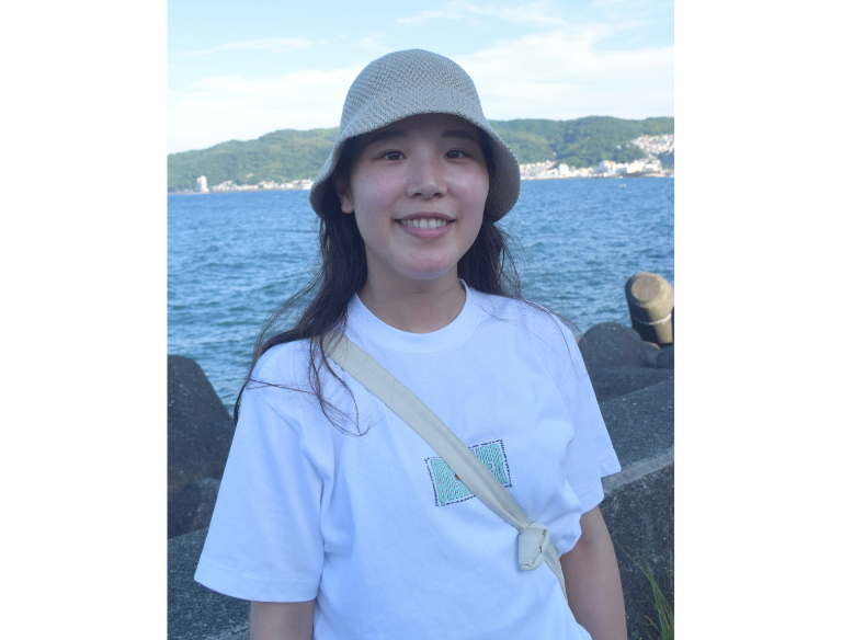 キャパシティビルディング講座2025修了生まつなみはるなさんの写真。